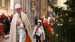 Bilder der di&ouml;zesanen Aussendungsfeier der Sternsinger f&uuml;r das Erzbistum K&ouml;ln am Samstag, dem 27. Dezember 2025, im K&ouml;lner Dom mit dem Erzbischof von K&ouml;ln, Rainer Maria Kardinal Woelki. / &copy; Beatrice Tomasetti (DR)