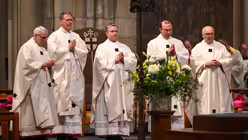 Eindrücke vom Pontifikalamt zum Dank zur Wahl von Papst Leo XIV. am 20. Mai 2025 aus dem Kölner Dom mit Rainer Maria Kardinal Woelki. / © Beatrice Tomasetti (DR)