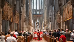 Eindrücke vom Pontifikalamt zum Dank zur Wahl von Papst Leo XIV. am 20. Mai 2025 aus dem Kölner Dom mit Rainer Maria Kardinal Woelki. / © Beatrice Tomasetti (DR)