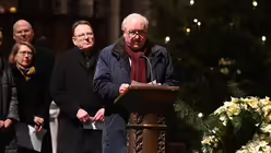 Konrad Adenauer, der Enkel des Gr&uuml;ndungskanzlers, bei einer F&uuml;rbitte. / &copy; Beatrice Tomasetti (DR)