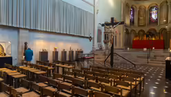  © Maximilian C. Helmes (DR)