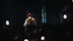 Pontifikalamt am ersten Weihnachtstag 2024 mit Kardinal Woelki / © Nicolas Ottersbach (DR)