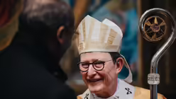 Pontifikalamt am ersten Weihnachtstag 2024 mit Kardinal Woelki / © Nicolas Ottersbach (DR)