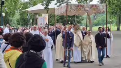 Wallfahrt des Deutschen Lourdes Vereins mit Kardinal Woelki / © Alexandra Wenglorz (EBK)