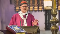 "Worüber sollten wir lieber schweigen und wovon der Welt erzählen? Was zeigen wir und was verbergen wir?" Kardinal Woelki predigt am Aschermittwoch in Köln / © Ottersbach (DR)