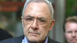 Pressekonferenz vor der Einweihung des Richter-Fensters: Gerhard Richter / &copy; Alexander Foxius (DR)