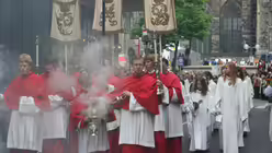 Fronleichnam 2008 - Bilder der Messe und der Prozession 12 / &copy; Alexander Foxius (DR)