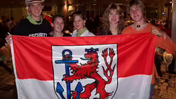 Vorfreude auf den WJT im Flughafen (DR)