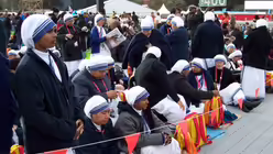 Kölner Jugendliche beim Abschlussgottesdienst 1 / © Johannes Schröer (DR)