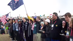 Kölner Jugendliche beim Abschlussgottesdienst 12 / © Johannes Schröer (DR)
