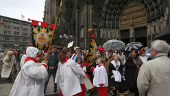 Fronleichnam 2009 - Nach der Prozession im Dom 3 / &copy; Sebastian Bahr (DR)
