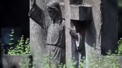 Melaten - Kölns steinernes Geschichtsbuch 4 / © Robert Boecker (DR)