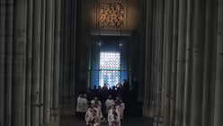 Weihe der St&auml;ndigen Diakone im K&ouml;lner Dom 2010 5 / &copy; Robert Boecker (DR)