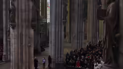 Weihe der St&auml;ndigen Diakone im K&ouml;lner Dom 2010 10 / &copy; Robert Boecker (DR)
