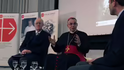 Kirche-in-Not-Versammlung mit Kardinal Meisner und Bischof Tebartz-van-Elst / &copy; Boecker