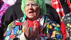 Weiberfastnacht auf dem K&ouml;lner Alter Markt 4 / &copy; Boecker