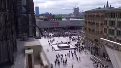 Fronleichnam in K&ouml;ln - Vor dem Gottesdienst 1 / &copy; Verena Tr&ouml;ster (DR)