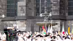 Fronleichnam in K&ouml;ln - Vor dem Gottesdienst 19 / &copy; Verena Tr&ouml;ster (DR)