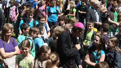 Aus dem "Bischofsleben" Rainer Maria Woelkis 5 / &copy; Robert Boecker (DR)