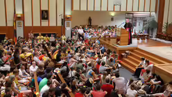 Katechese in Madrid mit Bischof Overbeck 3 (DR)