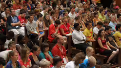 Katechese in Madrid mit Bischof Overbeck 10 (DR)