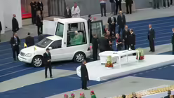 Impressionen aus Berlin rund um den Papstbesuch 77 (DR)