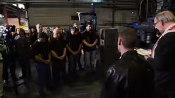 Der neue Kl&ouml;ppel f&uuml;r die Petersglocke im K&ouml;lner Dom wird geschmiedet 2 / &copy; Robert Boecker (DR)