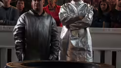 Der neue Kl&ouml;ppel f&uuml;r die Petersglocke im K&ouml;lner Dom wird geschmiedet 8 / &copy; Robert Boecker (DR)