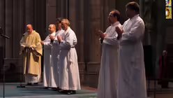 Die Weihe der St&auml;ndigen Diakone im K&ouml;lner Dom 2011 1 / &copy; Robert Boecker (DR)