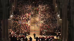 Adventmitspielkonzert mit den Höhnern und dem Kardinal 36 / © Boecker