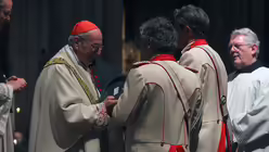 Der Kardinal und die Karnevalisten 8 / &copy; Boecker