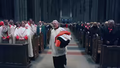 Der Kardinal und die Karnevalisten 14 / &copy; Boecker