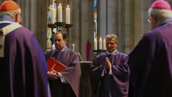 Die Bischofsweihe von Weihbischof Dominikus Schwaderlapp 2 / &copy; Robert Boecker (DR)