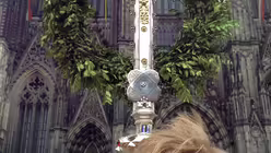 Fronleichnam 2012 - K&ouml;lner bereiten sich auf Prozession vor 15 (DR)