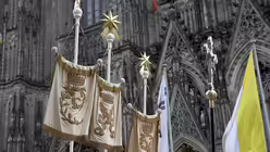 K&ouml;lner Fronleichnamsprozession 4 (DR)