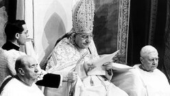 Papst Johannes XXIII. bei einer Ansprache im Rahmen des Konzils (KNA)