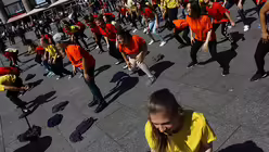 &Uuml;ber hundert Jugendliche haben sich zusammengetan. / &copy; Melanie Trimborn (DR)