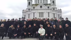 Die Reisegruppe auf Stadtrundgang / © Ingo Brüggenjürgen (DR)