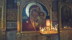 Ikonen im Kerzenschein / © Ingo Brüggenjürgen (DR)