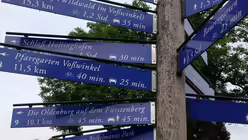 Wegweiser bei Kloster Oelinghausen / &copy; St.Q.