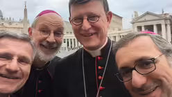 Ein Selfie aus Rom: Drei K&ouml;lner und ein Hamburger Bischof (DR)