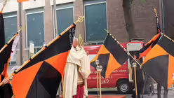 Prozession und Statio an der Minoritenkirche (DR)