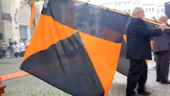 Prozession und Statio an der Minoritenkirche (DR)