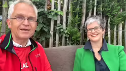 Ingo Br&uuml;ggenj&uuml;rgen im Gespr&auml;ch mit Birgit Mock / &copy; Ingo Br&uuml;ggenj&uuml;rgen (DR)