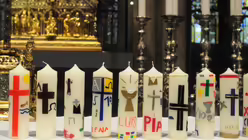 Jede Kommunionkerze ist ein Unikat (Archivbild) / &copy; Beatrice Tomasetti (DR)