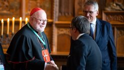 Kardinal Marx begrüßt MP Laschet (dpa)