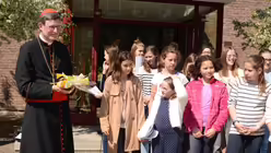 Kardinal Woelki dankt ausdrücklich allen Mitgliedern der Dommusik - hier stellvertretend dem Mädchenchor / © Beatrice Tomasetti (DR)