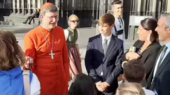 Kardinal Woelki nach der Priesterweihe (DR)