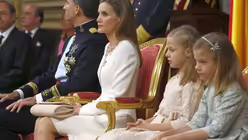 Felipe ist neuer König von Spanien (dpa)