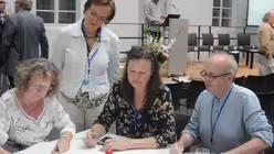 Kirchenmusiker bei einer "Schweigerunde" / © Beatrice Tomasetti (DR)